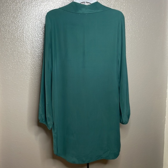 FRAME Sz Small Spruce Color 100% Silk Shirt Lace detail Like New Tunic Style - Picture 5 of 7